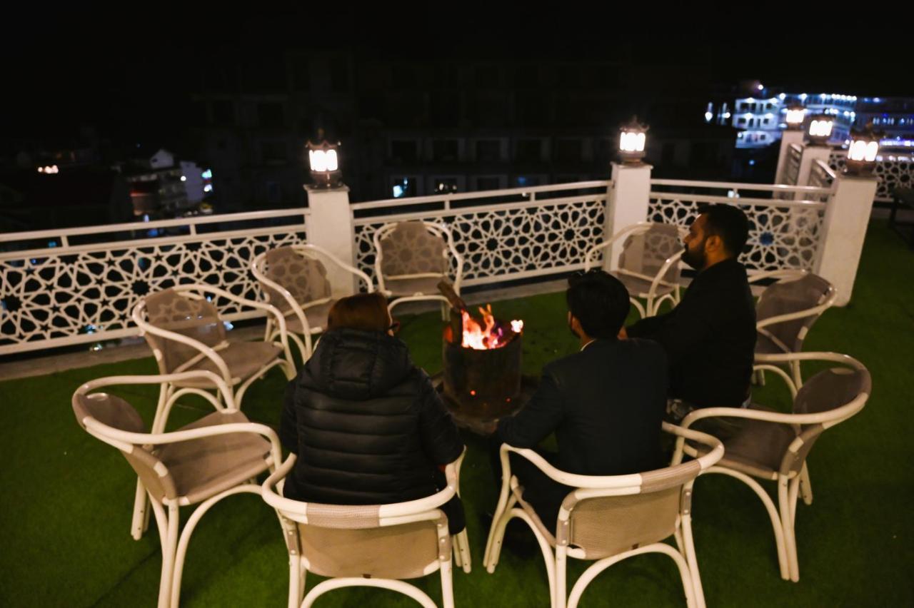 Hotel Home Naran Exterior photo
